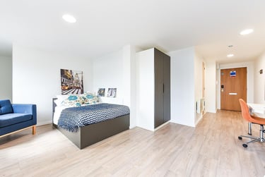 1 bed studio, Wharf View, City Centre, Chester, CH14GX - Image 1